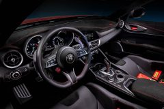 Foto-Alfa-Romeo-Giulia-GTA-GTAm-2020-2