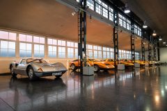 foto-buch-mercedes-benz-c111-vorstellung-mercedes-classic-werkstatt-motorbuchverlag-9