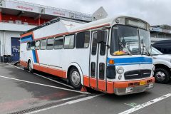 foto-transporter-box-dtm-motor-fhr-einstellfahrt-2021-nuerburgring